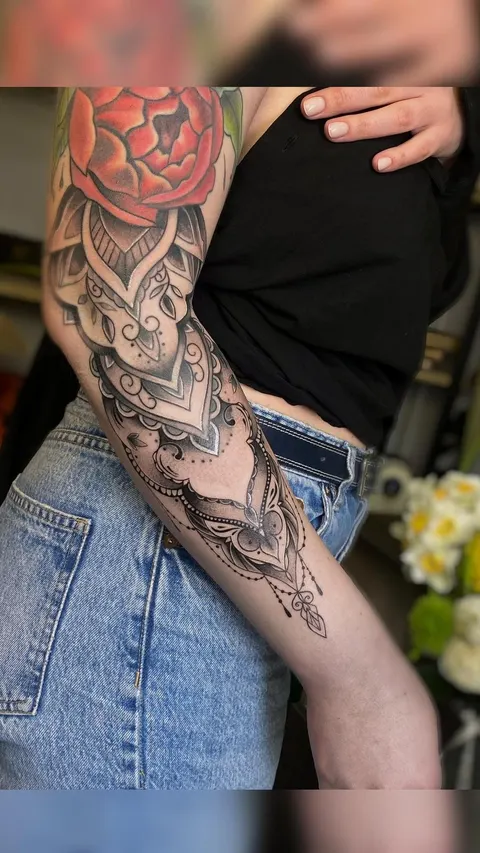 Tattoo work by Veronika Ink
